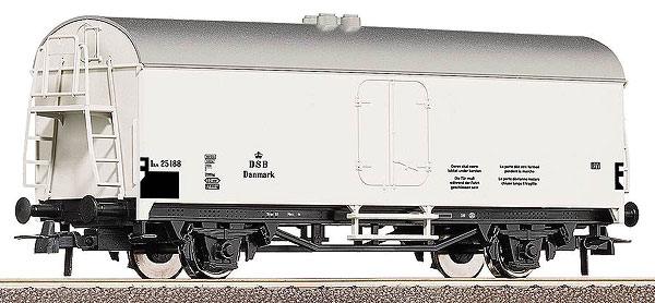Refrigerator car<br /><a href='images/pictures/Roco/56116.jpg' target='_blank'>Full size image</a>